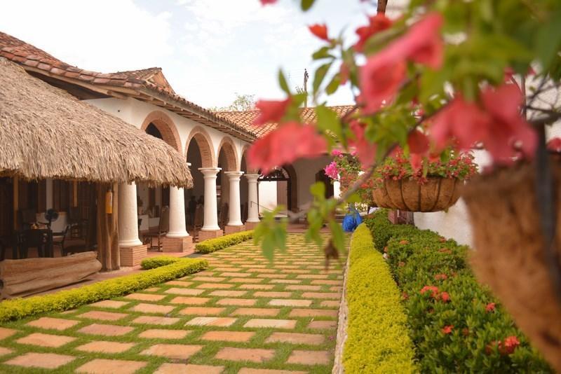 Hotel Santa Barbara Colonial - Санта-Фе-де-Антьокия Экстерьер фото