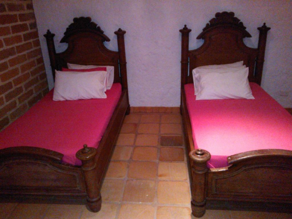 Hotel Santa Barbara Colonial - Санта-Фе-де-Антьокия Номер фото