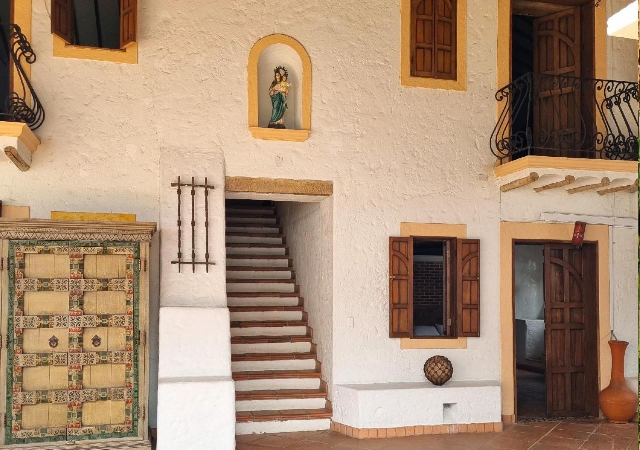 Hotel Santa Barbara Colonial - Санта-Фе-де-Антьокия Экстерьер фото